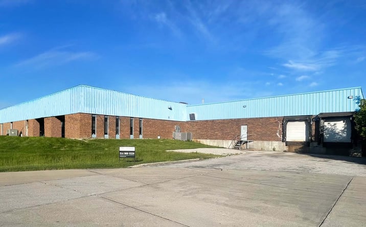 Pictures of Office, Industrial property located at 4195 Shoreline Court, Earth City, MO 63045 for sales - image #1