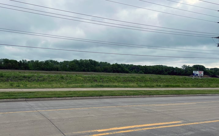 Pictures of Land property located at 1409 Meadowlark S 16th St, Ames, IA 50010 for sales - image #1