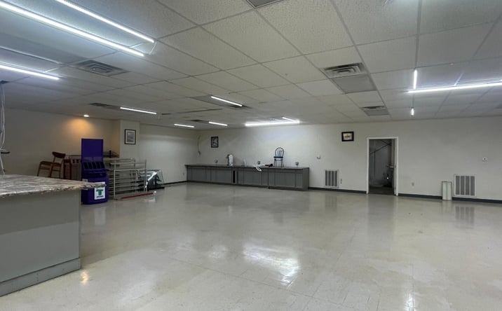 Pictures of Retail property located at 32692 TN-108,, Gruetli-Laager, TN 37339 for sales - image #1