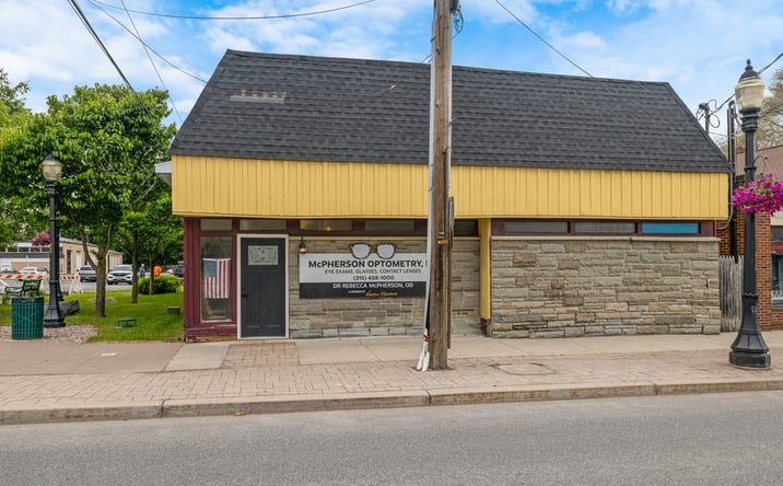 Pictures of Business for Sale, Office property located at 105 N Main St, North Syracuse, NY 13212 for sales - image #1