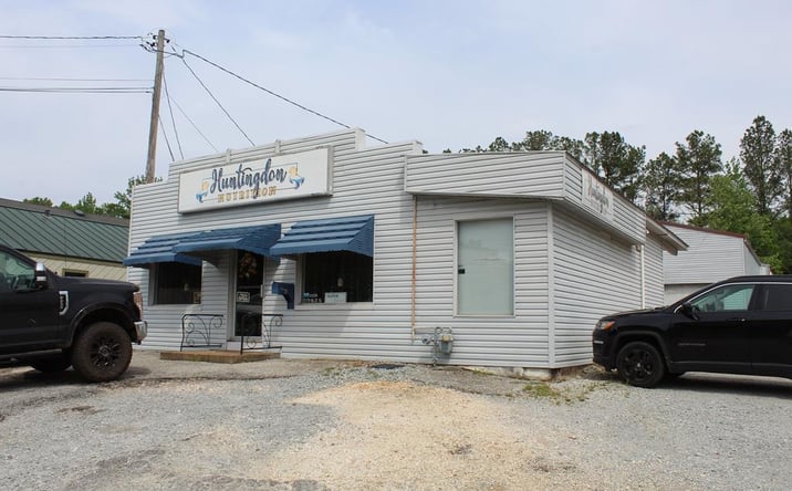 Pictures of Industrial property located at 20575 East Main St., Huntingdon, TN 38344 for sales - image #1