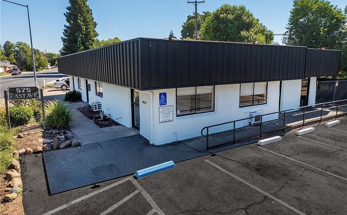 Pictures of Retail property located at 575 East Ave, Chico, CA 95926 for sales - image #1