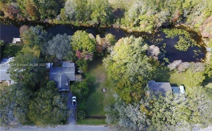 Pictures of Retail, Land property located at 11123 Lake Shore Dr, Land O' Lakes, FL 34637 for sales - image #1