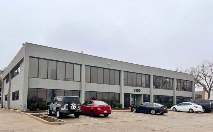Pictures of Office property located at 6300 Northwest Expy, Oklahoma City, OK 73132 for sales - image #1