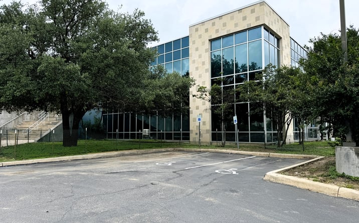 Pictures of Office property located at 5107 Medical Dr, San Antonio, TX 78229 for sales - image #1