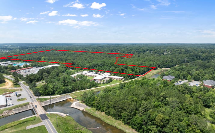 Pictures of Land property located at Halls Mill Road, Mobile, AL 36695 for sales - image #1