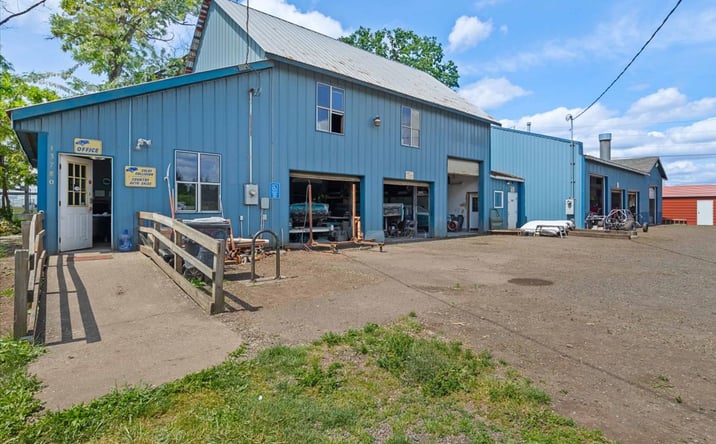 Pictures of Industrial, Mixed Use property located at 13780 South Macksburg Road, Molalla, OR 97038 for sales - image #1