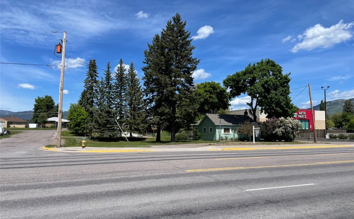 Pictures of Mixed Use, Land property located at 929 9th Street W, Columbia Falls, MT 59912 for sales - image #1