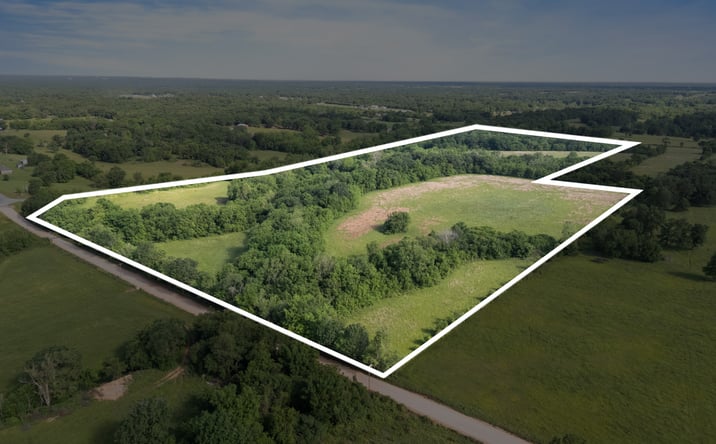 Pictures of Land property located at 10706 AR-279, Centerton, AR 72719 for sales - image #1