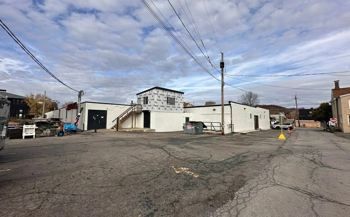 Pictures of Retail, Industrial property located at 201 Grand Ave, Mars, PA 16046 for sales - image #1