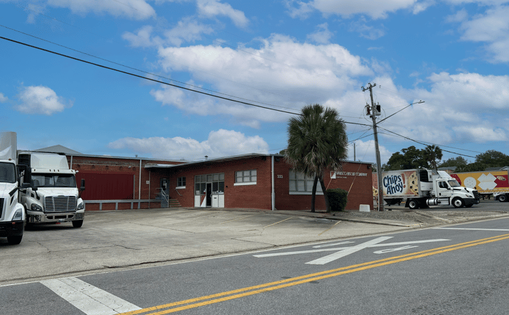 Pictures of Industrial property located at 333 N 14th Ave, Pensacola, FL 32501 for sales - image #1