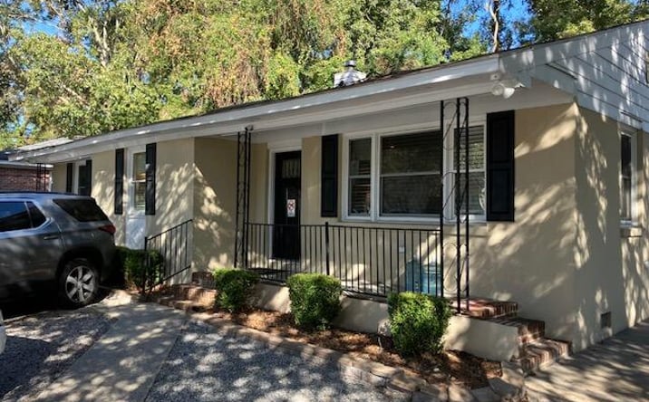 Pictures of Office property located at 1422 Ashley River Road Road, Charleston, SC 29407 for sales - image #1