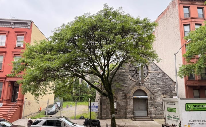Pictures of Land property located at 142 W 131st St, New York, NY 10027 for sales - image #1