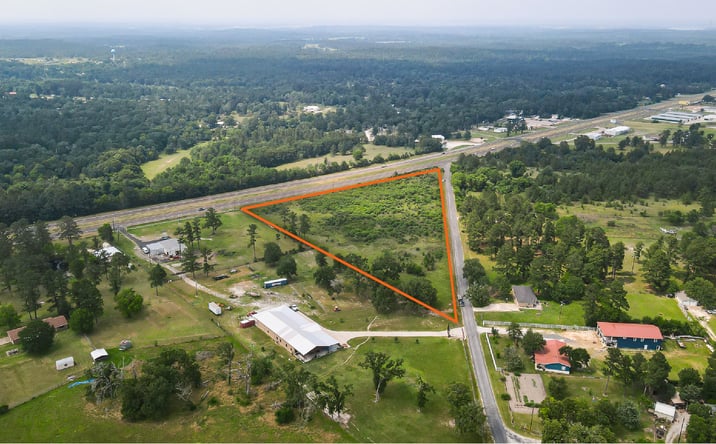 Pictures of Land property located at 3084 TX-19, Huntsville, TX 77320 for sales - image #1