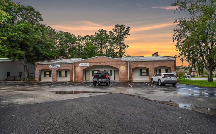 Pictures of Office property located at 3938 Sunbeam Rd, Jacksonville, FL 32257 for sales - image #1