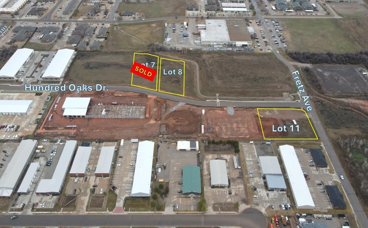 Pictures of Land property located at 500 Hundred Oaks Dr, Edmond, OK 73013 for sales - image #1