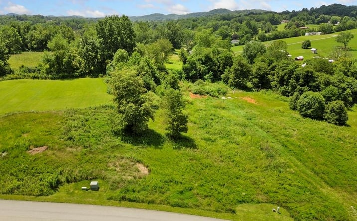 Pictures of Land, Multifamily property located at TBD Washington Way Lot# 208, Bristol, VA 24202 for sales - image #1