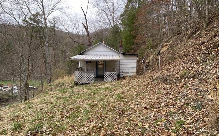 Pictures of Land property located at 161 Daniels Road, Bandy, VA 24602 for sales - image #1