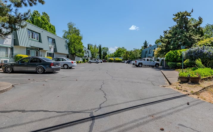 Pictures of Multifamily property located at 349 W Pine St, Central Point, OR 97502 for sales - image #1