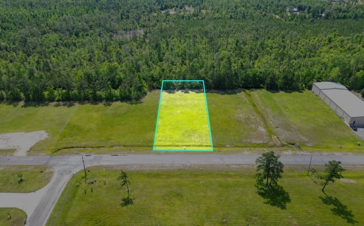 Pictures of Land property located at 000 Commercial Park Drive, Marianna, FL 32448 for sales - image #1