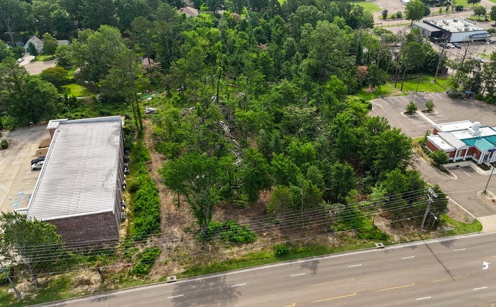 Pictures of Land property located at 0 Old Canton Road, Ridgeland, MS 39157 for sales - image #1
