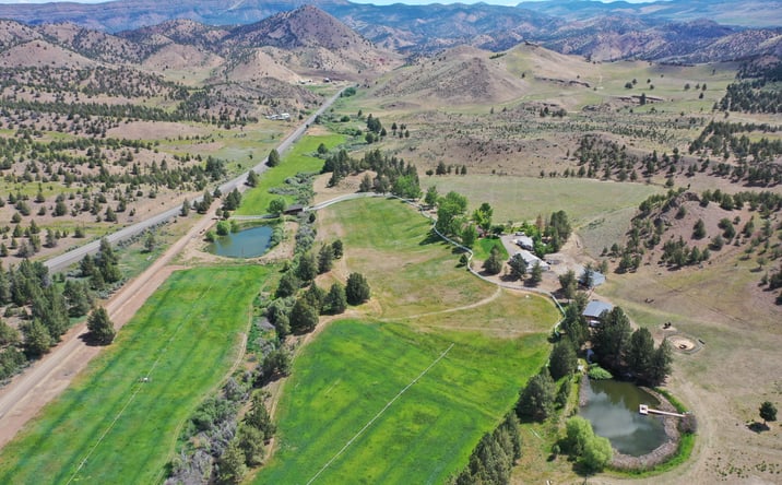 Pictures of Land property located at 33817 Gage Rd, Mitchell, OR 97750 for sales - image #1