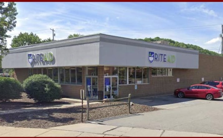 Pictures of Retail property located at 101 Main St, ridgway, PA 15853 for sales - image #1