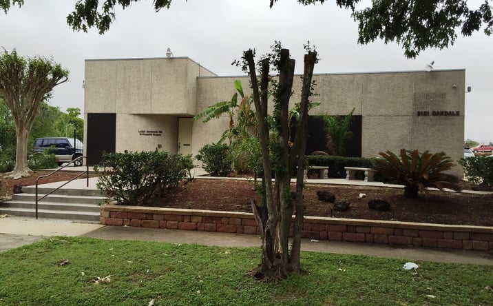 Pictures of Office, Special Purpose property located at 2121 Oakdale Street, Houston, TX 77004 for sales - image #1