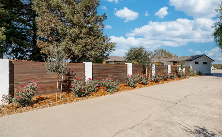 Pictures of Mixed Use property located at 6613 Woodland Ave, Modesto, CA 95358 for sales - image #1