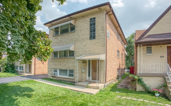 Pictures of Multifamily property located at 1617 35th Ave, Melrose Park, IL 60160 for sales - image #1