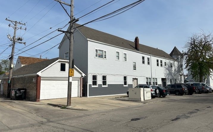 Pictures of Multifamily property located at 5028 W 31st Place, Cicero, IL 60804 for sales - image #1