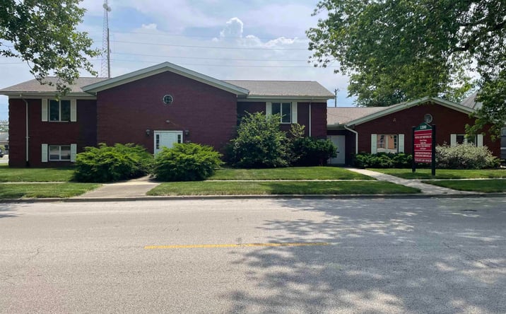 Pictures of Office property located at 1300 S 8TH Street, Springfield, IL 62703 for sales - image #1