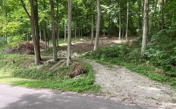 Pictures of Land property located at 0 Avon Place SE #410, Buckeye Lake, OH 43008 for sales - image #1