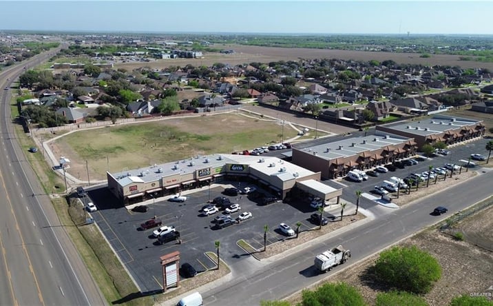 Pictures of Office property located at 2542 Central Palm Drive, Rio Grande City, TX 78582 for sales - image #1