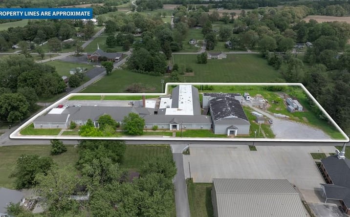 Pictures of Land property located at 140 College St, Crofton, KY 42240 for sales - image #1