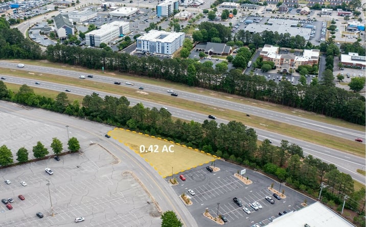 Pictures of Land property located at 0 Cross Creek Mall, Fayetteville, NC 28303 for sales - image #1