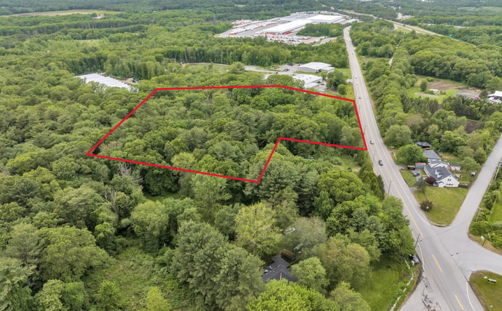 Pictures of Land property located at 1061 Quaker Hwy, Uxbridge, MA 01569 for sales - image #1