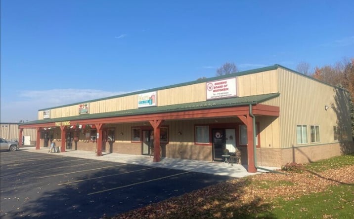 Pictures of Retail property located at 668 Maratech Ave, Marathon City, WI 54448 for sales - image #1