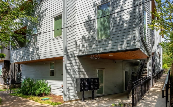 Pictures of Multifamily property located at 4620 N Maryland Ave, Portland, OR 97217 for sales - image #1