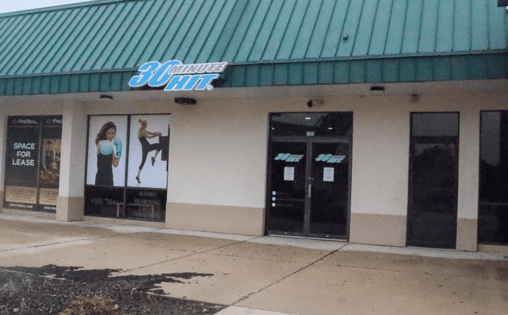 Pictures of Retail property located at for sales - image #1