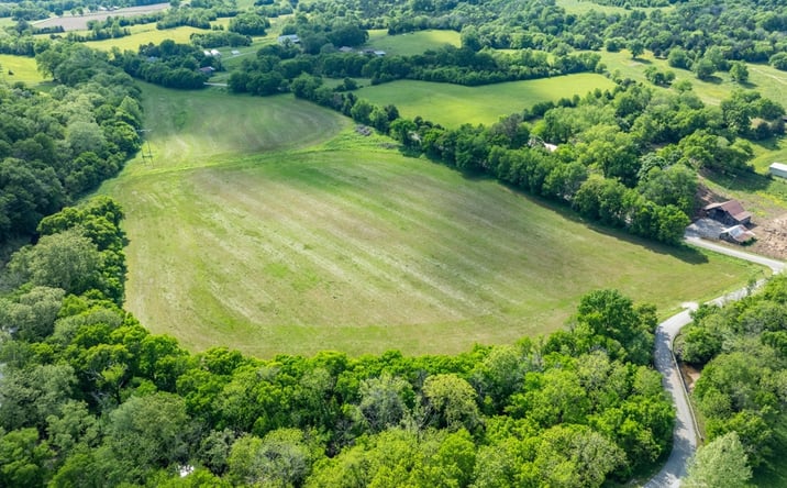 Pictures of Land property located at 0 Snow Creek Rd Lot 1A, Santa Fe, TN 38482 for sales - image #1