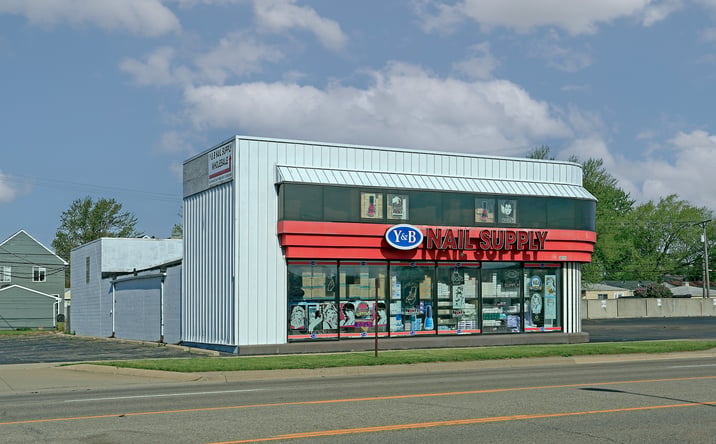 image of property at 30125 JOHN R RD Madison Heights MI 48071-2101