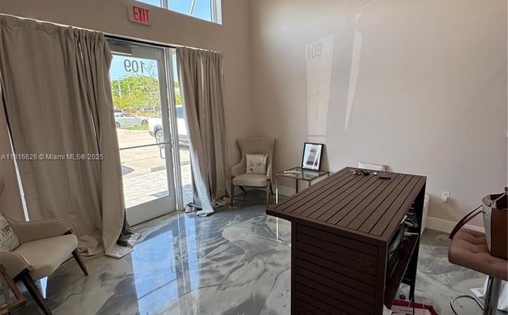 Pictures of Retail property located at 9620 Stirling Rd # 109, Cooper City, FL 33024 for sales - image #1