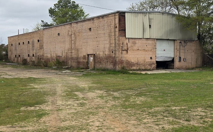 Pictures of Industrial property located at 300 S Moore St, Sanford, NC 27330 for sales - image #1