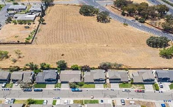 Pictures of Land property located at 13387 Stockton Blvd, Galt, CA 95632 for sales - image #1