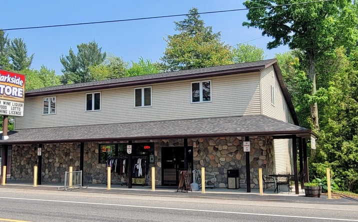 Pictures of Retail property located at 8587 Silver Lake Road, Mears, MI 49436 for sales - image #1