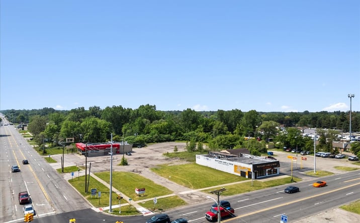 Pictures of Land property located at 8701 inkster road, Westland, MI 48105 for sales - image #1