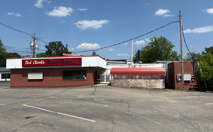 Pictures of Retail property located at 118 Broad Street, Waverly, NY 14892 for sales - image #1