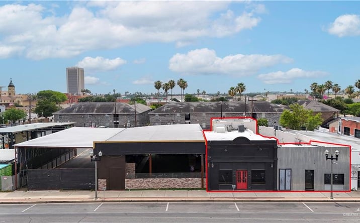 Pictures of Land property located at 415-417 S 17th Street, McAllen, TX 78501 for sales - image #1