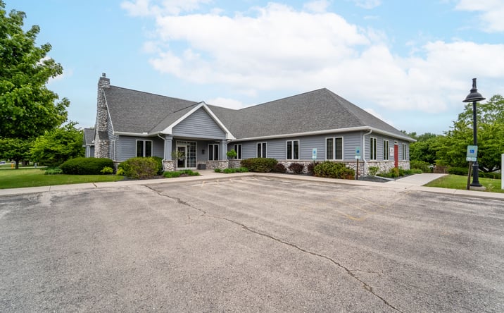 Pictures of Office property located at 952 S Park Ave, Fond du Lac, WI 54935 for sales - image #1